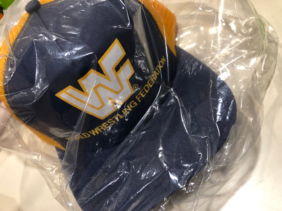 Vintage top wwf hat