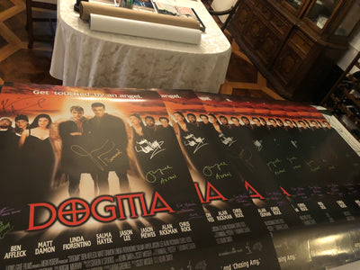 RARE Dogma full-size poster signed by cast of 7: Salma Hayek, Kevin Smith, Jason Lee, Walt, Bryan, Mustafa & Jay Mewes