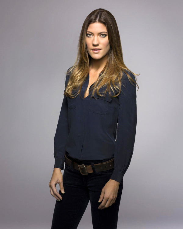 Dexter 8x10 Deb (c) signed by Jennifer Carpenter