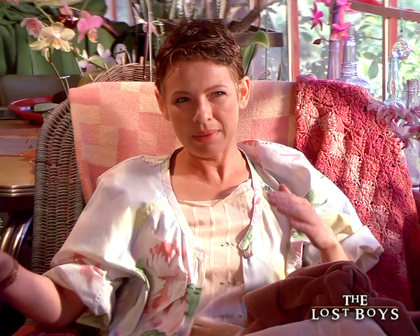 DIANNE WIEST - The Lost Boys 8x10 (LB5)