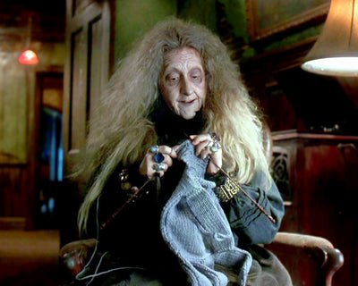 Addams Family Values  8x10 photo (01)  autographed by Carol Kane PRE ORDER ITEM