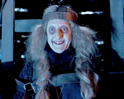 Addams Family Values  8x10 photo (04)  autographed by Carol Kane PRE ORDER ITEM
