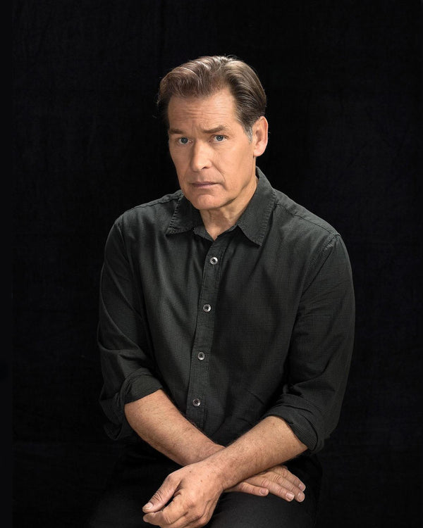 Dexter 'Harry' 8x10 (A) signed by James Remar
