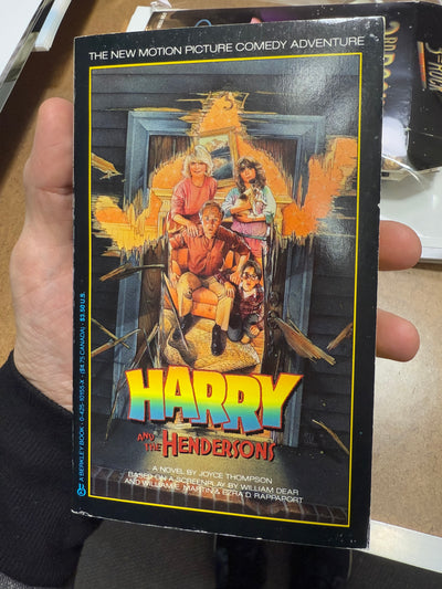 Harry and the Hendersons signed book-John Lithgow