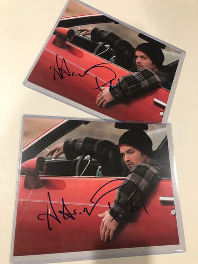 AARON PAUL - Breaking Bad 8x10 - Jesse/Arm Out Car Window Signed