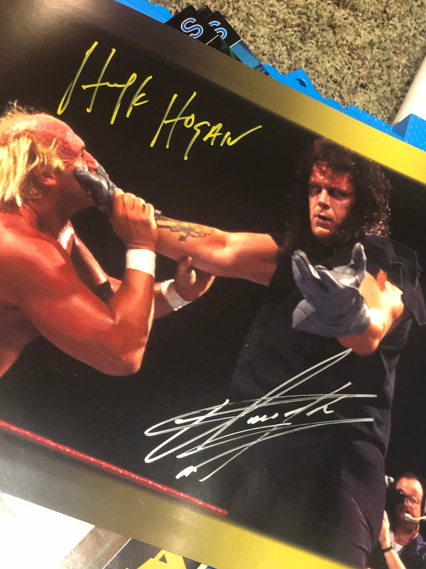 HULK HOGAN & UNDERTAKER - 12x16 Hogan vs Undertaker Signed